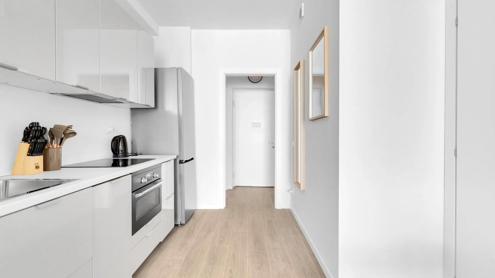 Airy Apartments With Balcony & Garage Mediolan Włochy