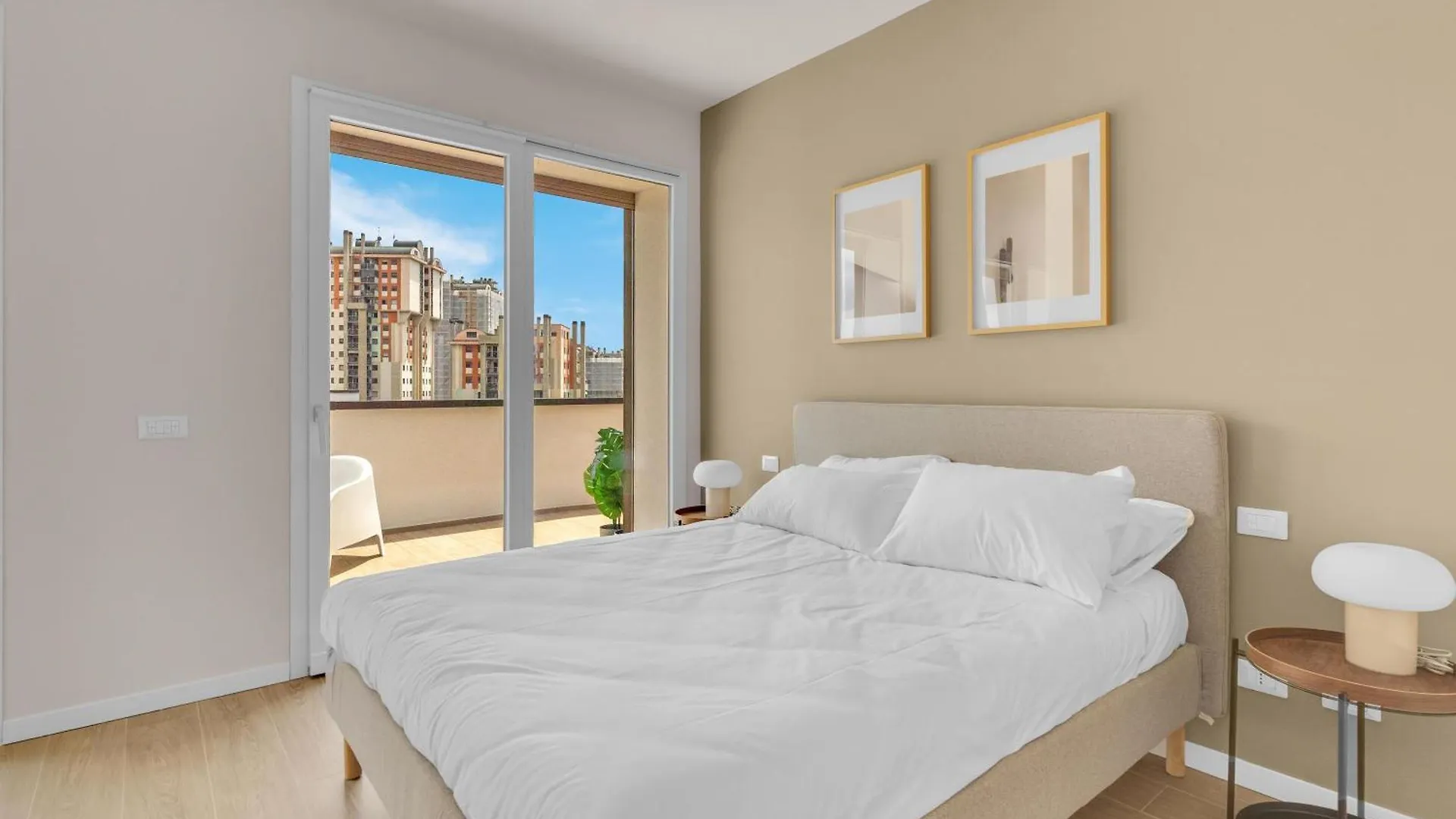 Airy Apartments With Balcony & Garage Mediolan