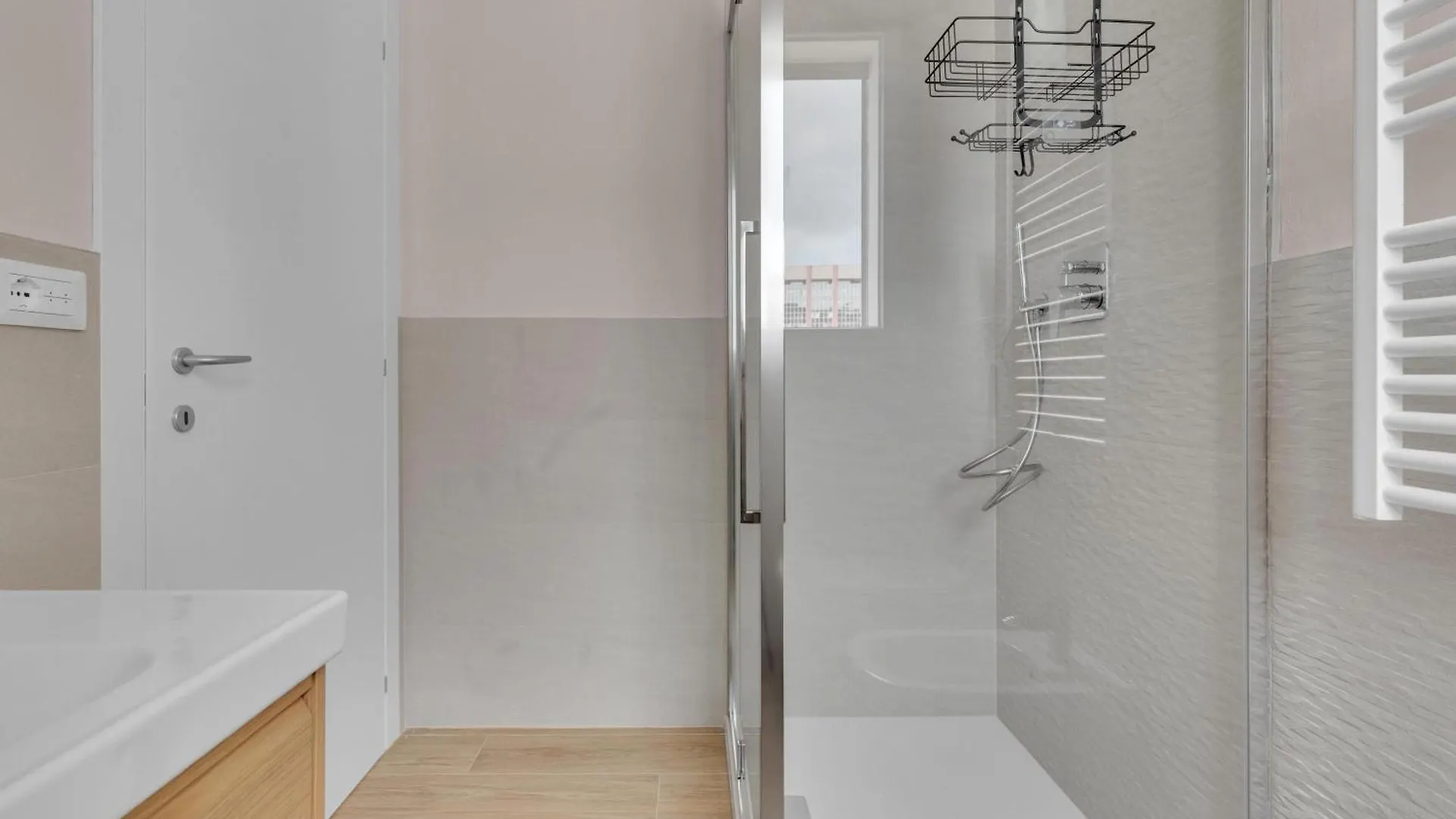 Airy Apartments With Balcony & Garage Mediolan Włochy